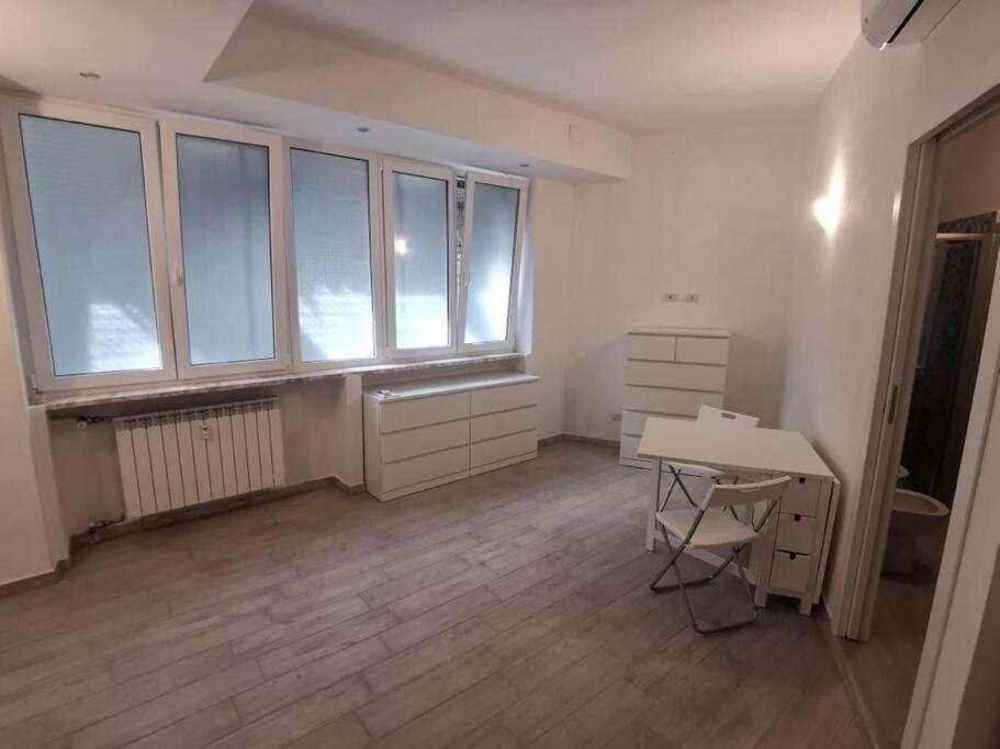 Confortable And Centrally Flat Appartamento